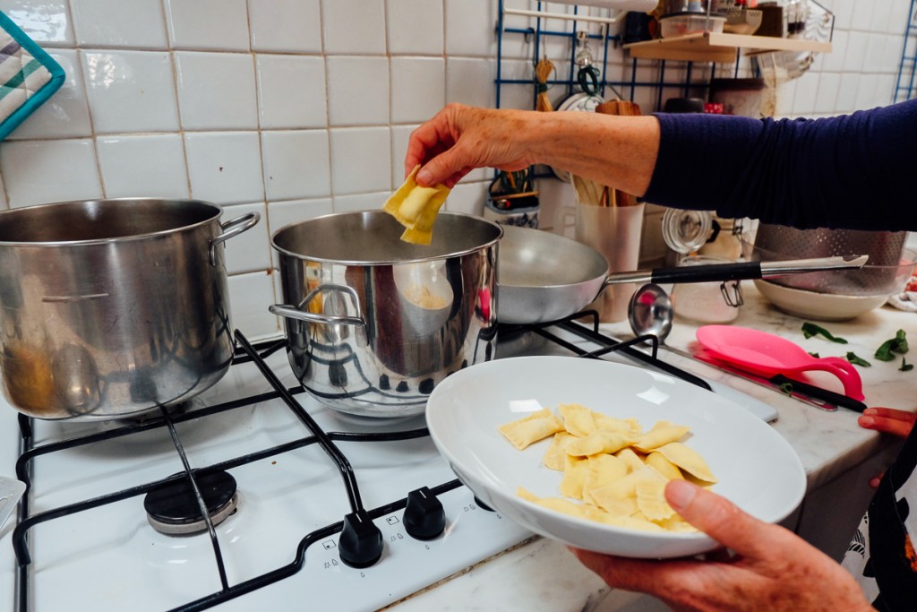 Pasta cooking class in Italy