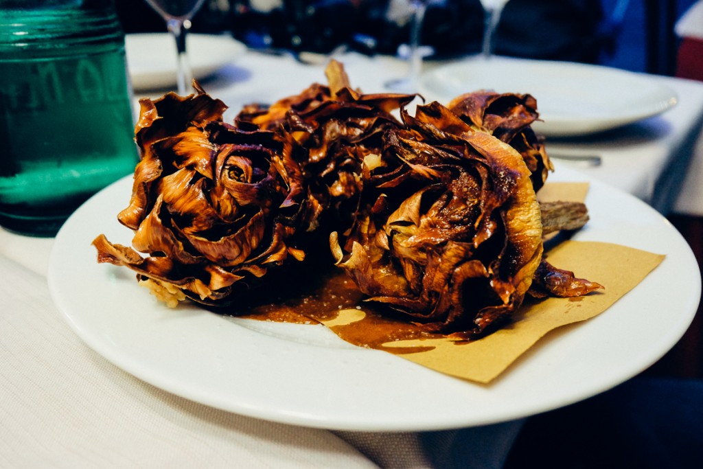 Roman fried artichoke