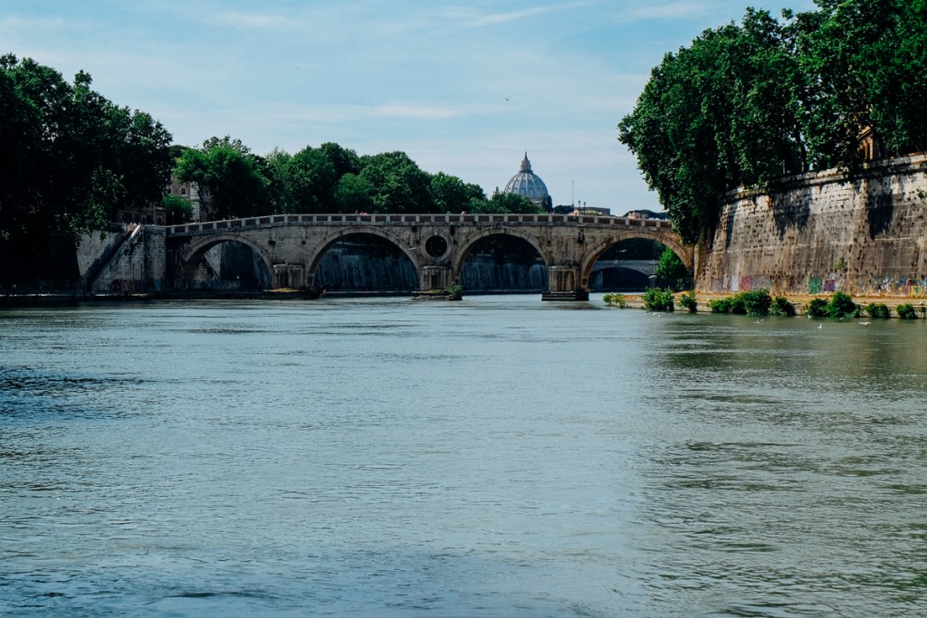 St Peters and the Tiber