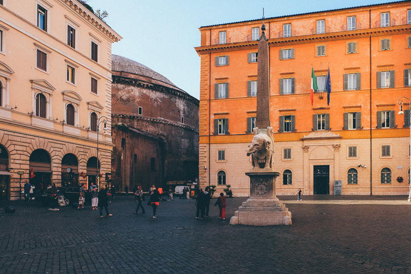 kid friendly piazza in Rome