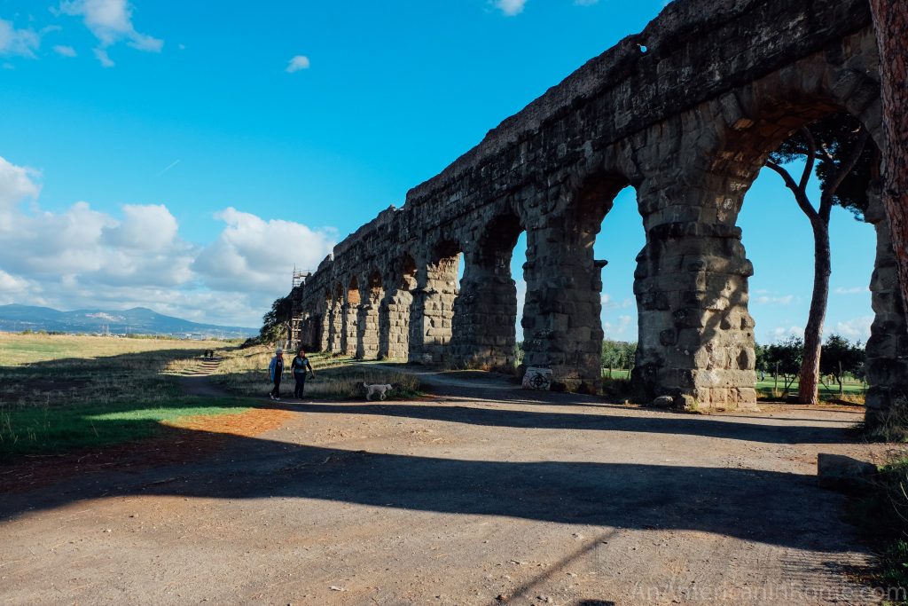 Roman aquaduct 