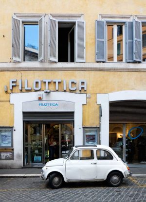 rome tourist shops