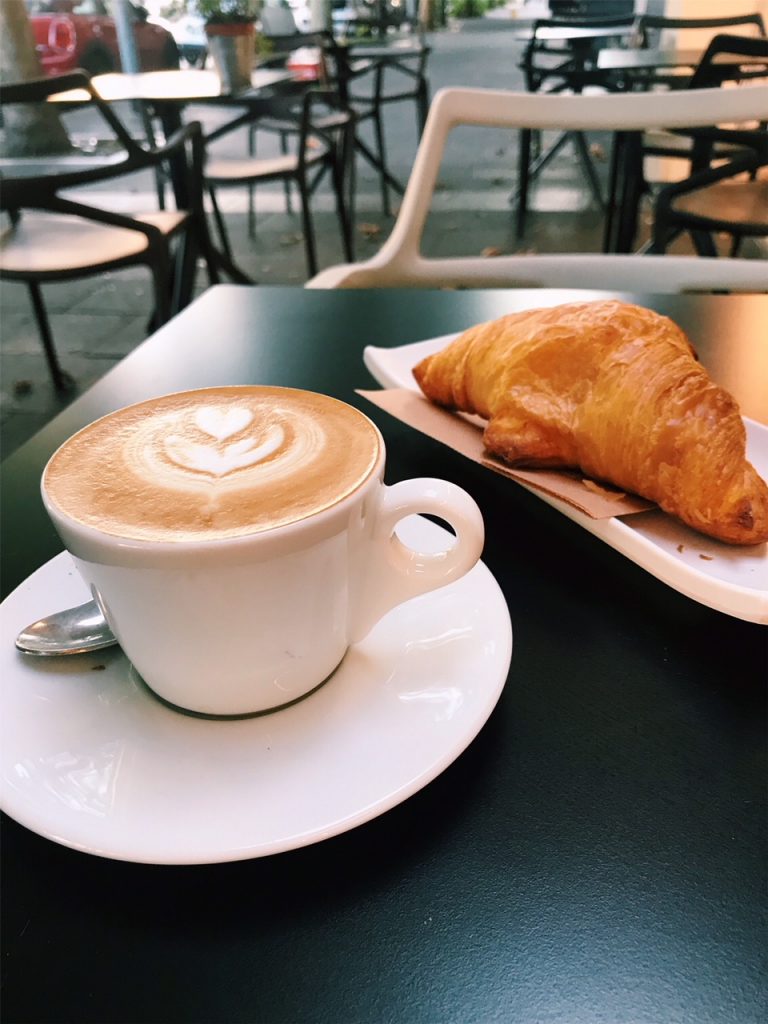 Breakfast at casa manfredi Rome