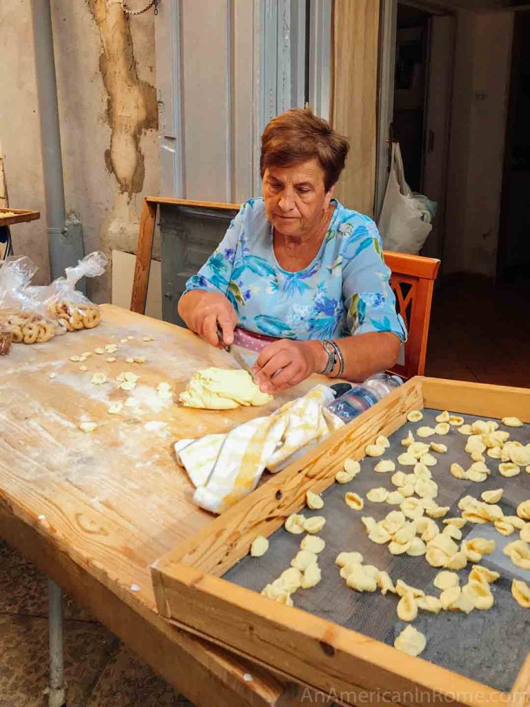 women making pasta in Bari Puglia