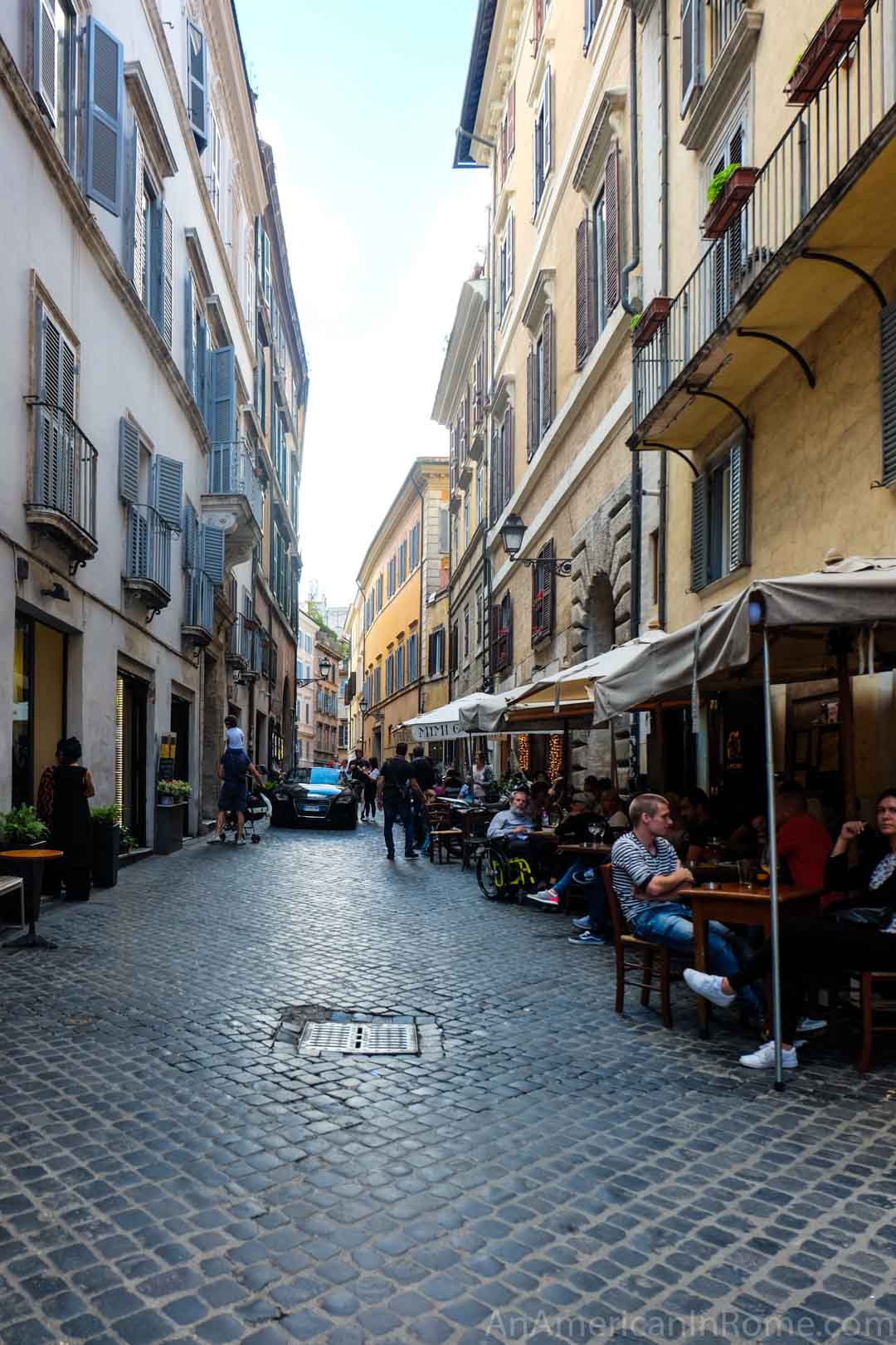 street scene on Via del Governo Vecchio Rome