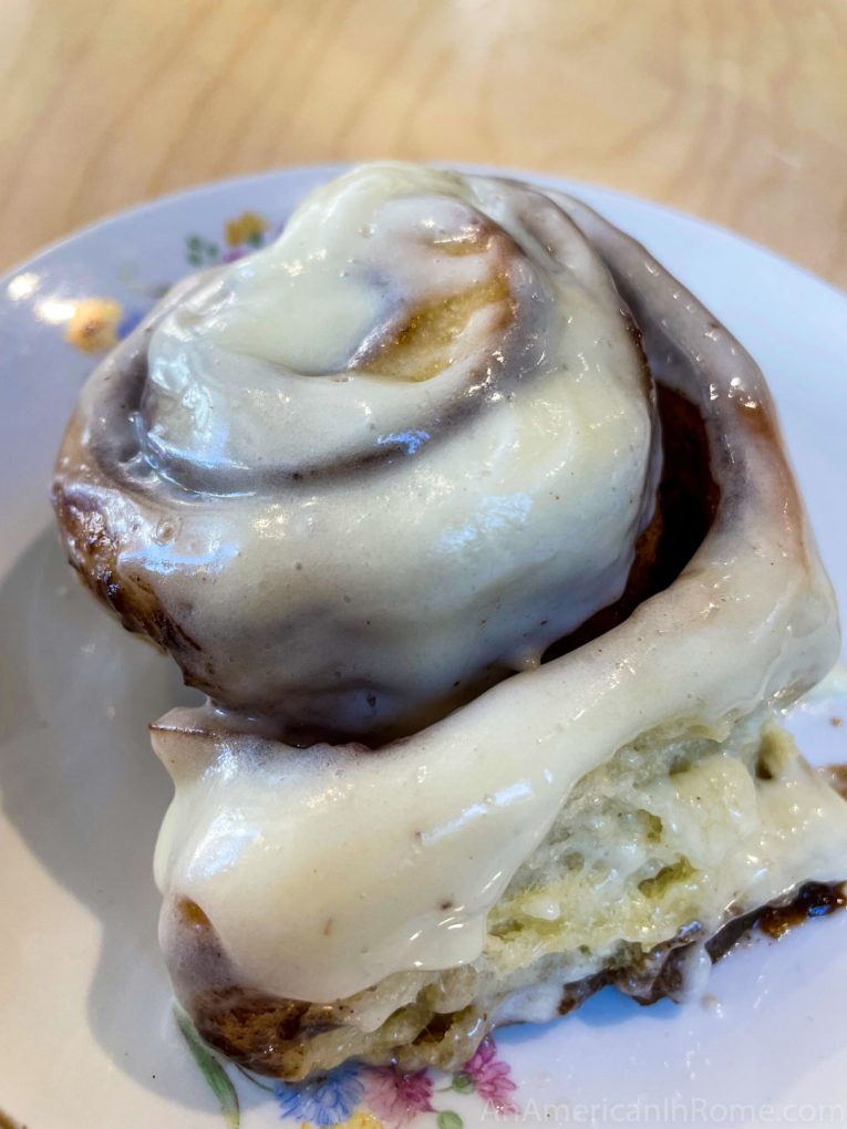 cinnamon bun with frosting